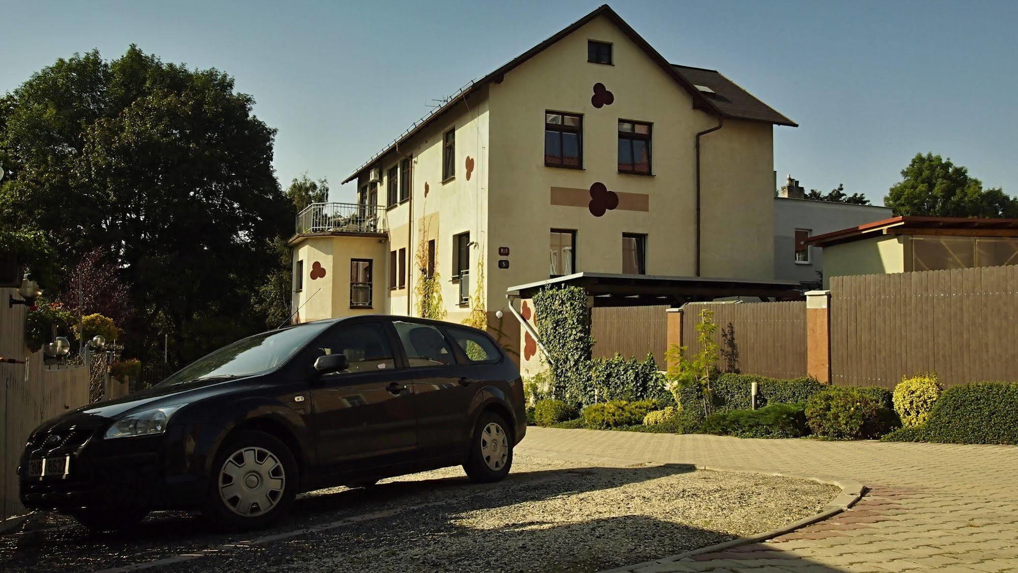 Apartment Apartma Sungarden Liberec Liberec